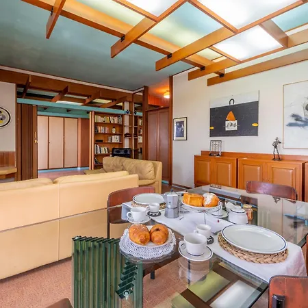 Vintage Al Mare_ Fronte Apartamento